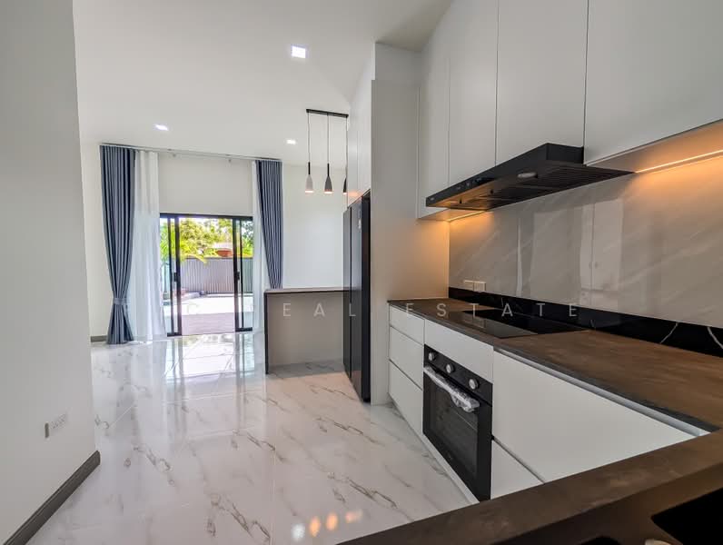 Pool Villa for Sale Huay Yai East Pattaya, Chon Buri (Pattaya), Bang Lamung, Bang Lamung (Pattaya), Chon Buri (Pattaya), 3 Bedrooms, 279 sqm, Villa For Sale, by PLC real estate, 500351053 - DDproperty.com