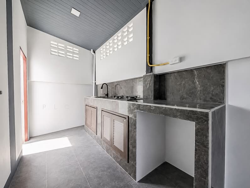 Pool Villa for Sale Huay Yai East Pattaya, Chon Buri (Pattaya), Bang Lamung, Bang Lamung (Pattaya), Chon Buri (Pattaya), 3 Bedrooms, 279 sqm, Villa For Sale, by PLC real estate, 500351053 - DDproperty.com