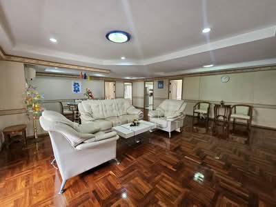 For Rent - D.H.Grand Tower, Bangkok