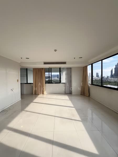 Lake Green, Bangkok, 199 Sukhumvit Soi 8, Khlong Toei, Khlong Toei, Bangkok, 2 Bedrooms, 106 sqm, Condo For Sale, by Eastblue Horizon, 500351069 - DDproperty.com