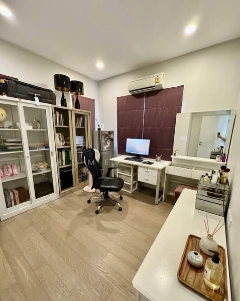 Setthasiri Charun-Pinklao : เศรษฐสิริ จรัญฯ-ปิ่นเกล้า, กรุงเทพ, ถนนเลียบทางรถไฟ, บางขุนนนท์, บางกอกน้อย, กรุงเทพ, 245 ตร.ม., บ้านเดี่ยว ขาย, โดย HOME Real Estate Service, 500351073 - DDproperty.com
