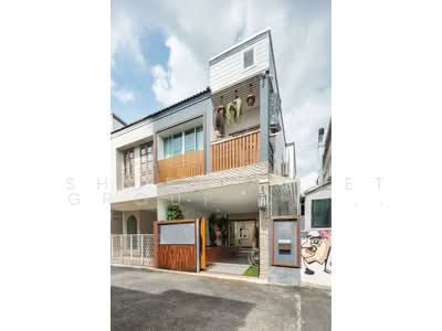 ขาย - ทาว์นโฮมหลังตลาดต้นพยอม, เชียงใหม่