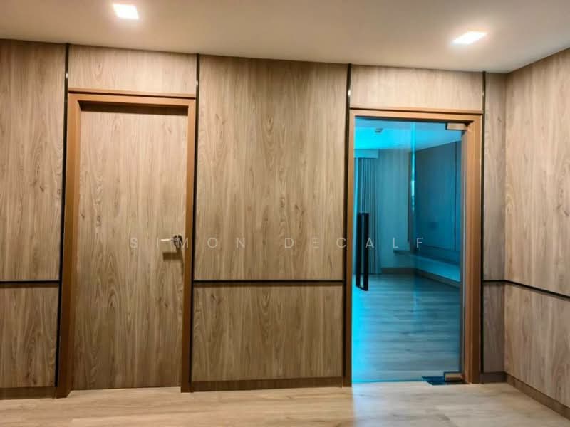 Somkid Gardens, Bangkok, Ploenchit, Lumphini, Pathum Wan, Bangkok, 3 Bedrooms, 251 sqm, Condo For Rent, by Simon Decalf, 500351086 - DDproperty.com