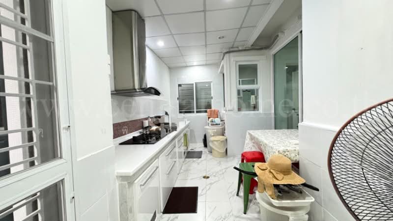 Baan Klang Muang Ratchada-Wongsawang : บ้านกลางเมือง รัชดา-วงศ์สว่าง, นนทบุรี, ถนนพิบูลสงคราม, บางเขน, เมืองนนทบุรี, นนทบุรี, 180 ตร.ม., ทาวน์เฮ้าส์ ขาย, โดย คุณ นพินนุช ( แอม ), 500351091 - DDproperty.com