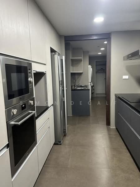Somkid Gardens, Bangkok, Ploenchit, Lumphini, Pathum Wan, Bangkok, 3 Bedrooms, 250 sqm, Condo For Rent, by Simon Decalf, 500351107 - DDproperty.com