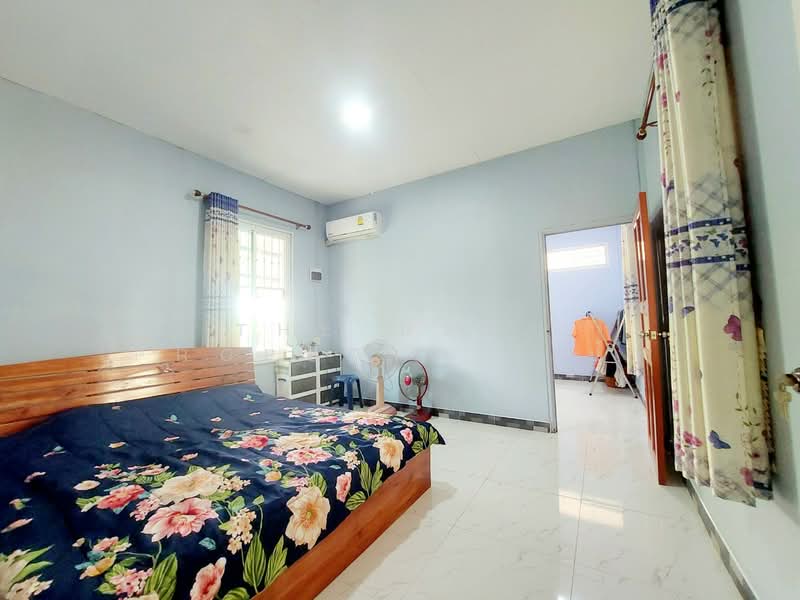 บ้านเดี่ยวพร้อมกิจการโพนพิสัย หนองคาย, Nong Khai, Chum Phon, Phon Phisai, Nong Khai, 2 Bedrooms, 200 sqm, Single Detached House For Sale, by The Best Property เป้า, 500351123 - DDproperty.com