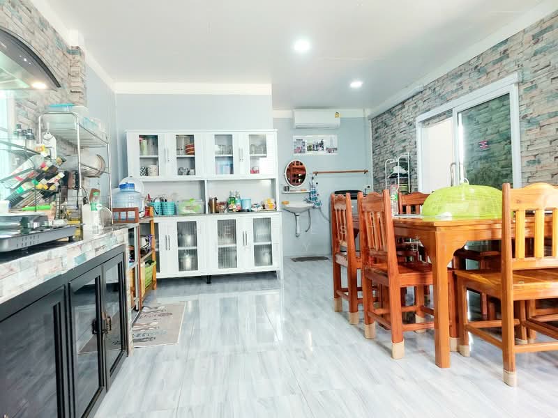 บ้านเดี่ยวพร้อมกิจการโพนพิสัย หนองคาย, หนองคาย, จุมพล, โพนพิสัย, หนองคาย, 200 ตร.ม., บ้านเดี่ยว ขาย, โดย The Best Property เป้า, 500351123 - DDproperty.com