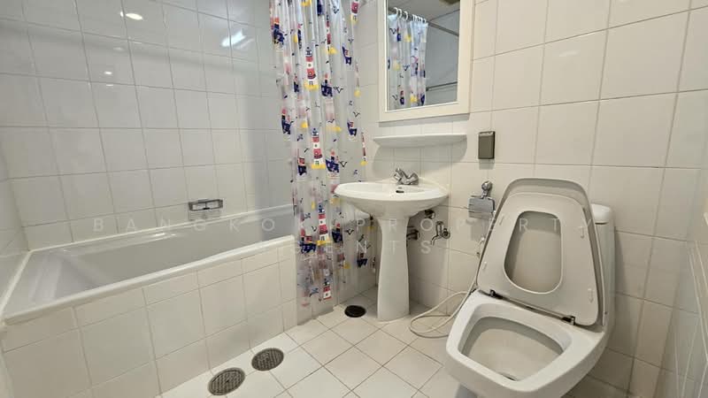 Krungthep Thani Tower, Bangkok, 56 Soi Sukhumvit 24, Khong Tan, Khlong Toei, Bangkok, 3 Bedrooms, 390 sqm, Condo For Rent, by BANGKOK PROPERTY AGENTS, 500351164 - DDproperty.com