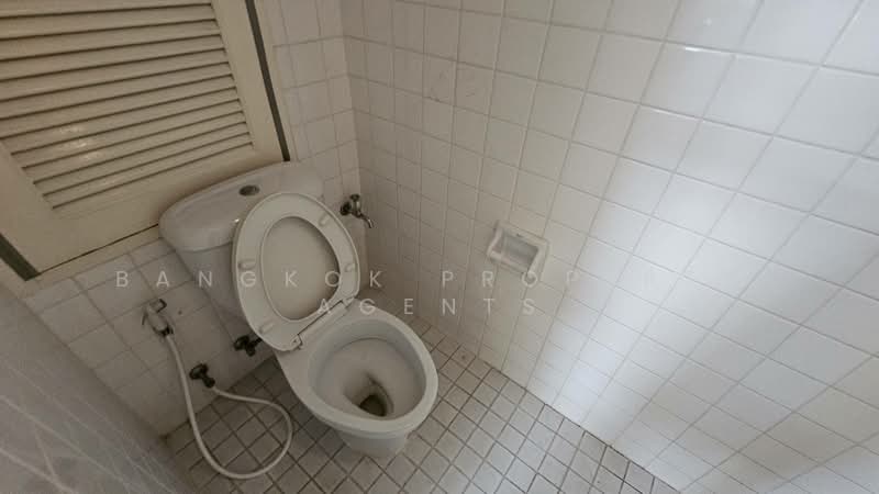 Krungthep Thani Tower, Bangkok, 56 Soi Sukhumvit 24, Khong Tan, Khlong Toei, Bangkok, 3 Bedrooms, 390 sqm, Condo For Rent, by BANGKOK PROPERTY AGENTS, 500351164 - DDproperty.com