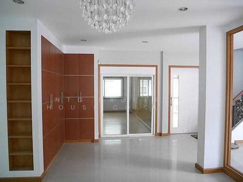 Tararom Ramkhamhaeng 150, Bangkok, Soi Ramkhamhaeng 150, Saphan Sung, Bangkok, 5 Bedrooms, 250 sqm, Single Detached House For Rent, by NTG Property House Co.,Ltd., 500351188 - DDproperty.com