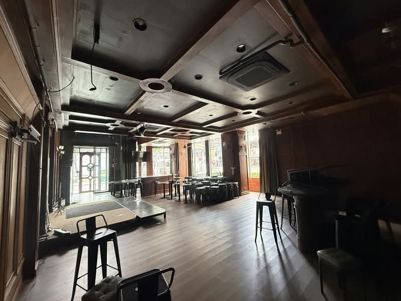 พื้นที่ให้เช่า ทองหล่อ สุขุมวิท : Space for rent in Thonglor, Sukhumvit, Bangkok, Khlong Tan Nua, Watthana, Bangkok, , 208 sqm, Retail Space For Rent, by TOAH T., 500351198 - DDproperty.com
