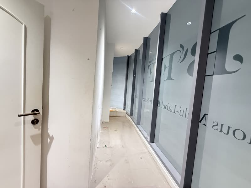 พื้นที่ให้เช่า ทองหล่อ สุขุมวิท : Space for rent in Thonglor, Sukhumvit, Bangkok, Khlong Tan Nua, Watthana, Bangkok, , 218 sqm, Retail Space For Rent, by TOAH T., 500351198 - DDproperty.com