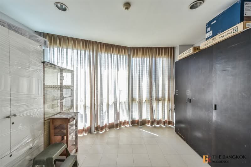 The Lakes, Bangkok, 123 Ratchadaphisek Road, Khlong Toei, Khlong Toei, Bangkok, 3 Bedrooms, 414 sqm, Condo For Sale, by Sirirut Havee Akehurst, 500351221 - DDproperty.com