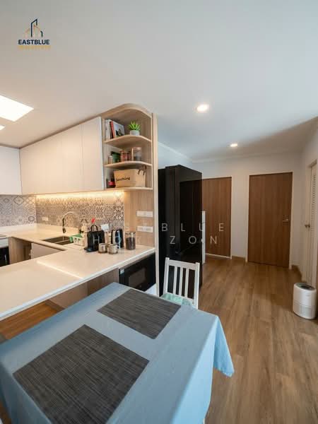 Baan Siriyenakat, Bangkok, 50 Yenakat, Thung Maha Mek, Sathon, Bangkok, 2 Bedrooms, 71 sqm, Condo For Sale, by Eastblue Horizon, 500351242 - DDproperty.com