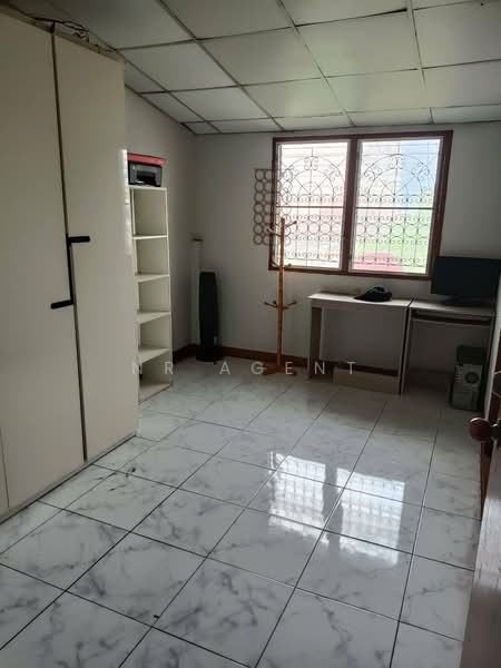 Baan Ranee 5 Kaset-Nawamin, Bangkok, 101 Sukhonthasawat Soi 1, Chorake Bua, Lat Phrao, Bangkok, 4 Bedrooms, 170 sqm, Townhouse For Sale, by NR AGENT, 500351292 - DDproperty.com