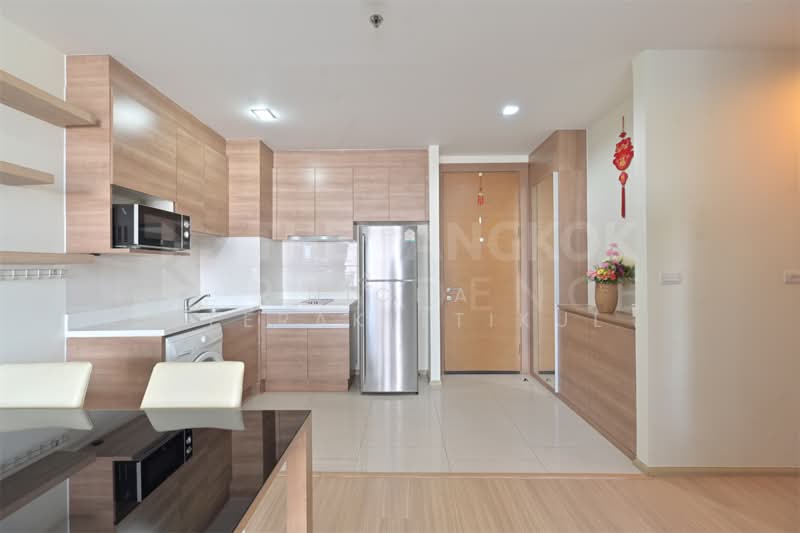 Rhythm Ratchada-Huaikwang, Bangkok, 218 Ratchadaphisek Road, Huai Khwang, Bangkok, 2 Bedrooms, 65 sqm, Condo For Rent, by Nicha Peerakittikul, 500351317 - DDproperty.com