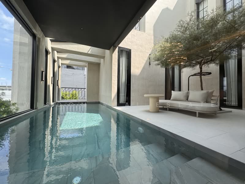 DAVEN RAMA9, Bangkok, Suan Luang, Bangkok, 6 Bedrooms, 866 sqm, Villa For Sale, by Wisdom Real Estate, 500351326 - DDproperty.com