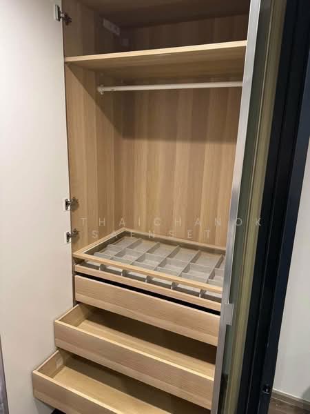Life Ladprao Valley, Bangkok, Phaholyothin Road, Jom Phon, Chatuchak, Bangkok, 1 Bedroom, 35 sqm, Condo For Rent, by Hathaichanok Saenset, 500351328 - DDproperty.com