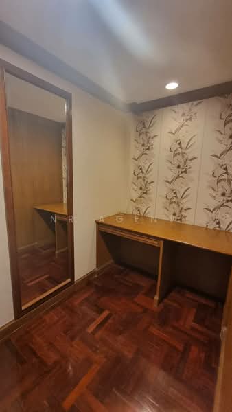 Waratorn Ville, Bangkok, Soi Rerktrilak, Suan Luang, Bangkok, 5 Bedrooms, 300 sqm, Townhouse For Rent, by NR AGENT, 500351380 - DDproperty.com