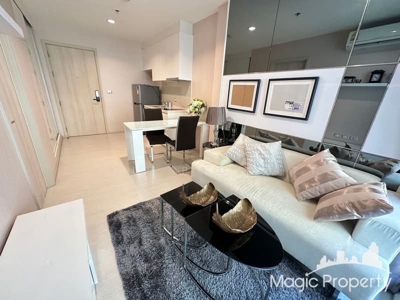 Rhythm Sukhumvit 42, Bangkok, Soi Sukhumvit 42, Sukhumvit Road, Phra Kanong, Khlong Toei, Bangkok, 1 Bedroom, 36 sqm, Condo For Rent, by Magic Property, 500351389 - DDproperty.com