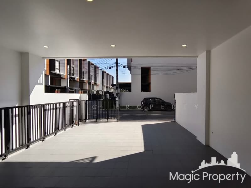 Shizen Phatthanakan 32, Bangkok, Soi Phatthanakan 32, Suan Luang, Bangkok, 3 Bedrooms, 325 sqm, Townhouse For Sale, by Magic Property, 500351398 - DDproperty.com