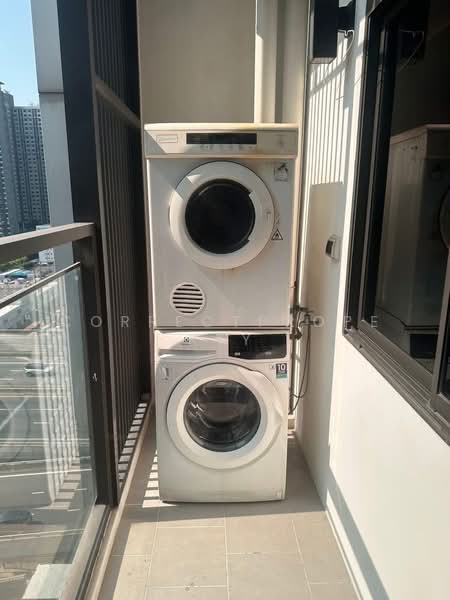 Chewathai Ramkamhaeng, Bangkok, 2849 Ramkhamhaeng Road, Hua Mak, Bang Kapi, Bangkok, 1 Bedroom, 30 sqm, Condo For Rent, by CorrectProperty, 500351400 - DDproperty.com