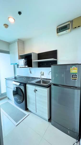Life Ratchadapisek, Bangkok, 279 Ratchadapisaek Road, Huai Khwang, Bangkok, 2 Bedrooms, 46 sqm, Condo For Rent, by CorrectProperty, 500351430 - DDproperty.com