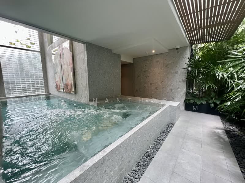 Via 34, Bangkok, 15 Soi Sukhumvit 34, Khong Tan, Khlong Toei, Bangkok, 2 Bedrooms, 94 sqm, Condo For Rent, by Thananthorn Wongvarnkaseam, 500351433 - DDproperty.com