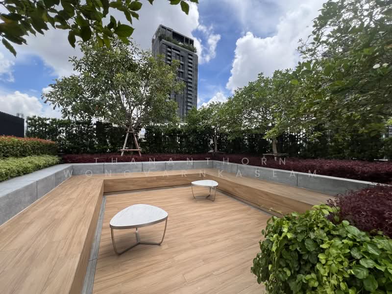 Via 34, Bangkok, 15 Soi Sukhumvit 34, Khong Tan, Khlong Toei, Bangkok, 2 Bedrooms, 94 sqm, Condo For Rent, by Thananthorn Wongvarnkaseam, 500351433 - DDproperty.com