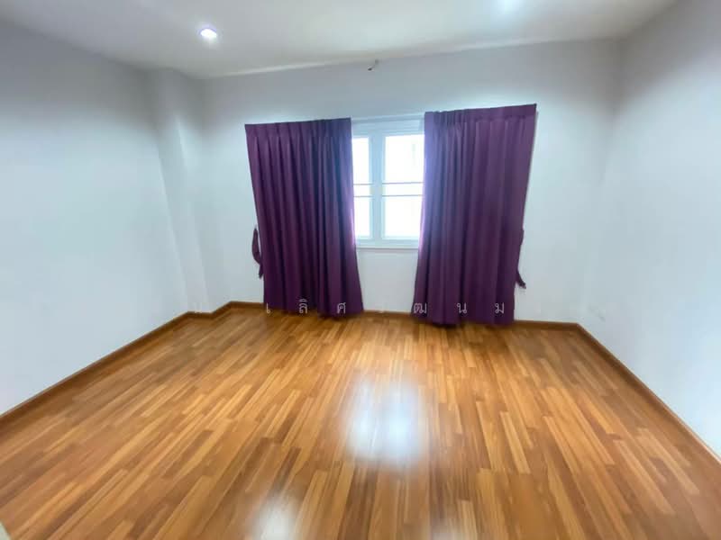 The Exclusive Pattanakarn 44, Bangkok, Soi Phatthanakan 44, Phatthanakan Road, Suan Luang, Bangkok, 3 Bedrooms, 250 sqm, Townhouse For Rent, by ไพลิน เลิศวัฒนมงคล, 500351442 - DDproperty.com