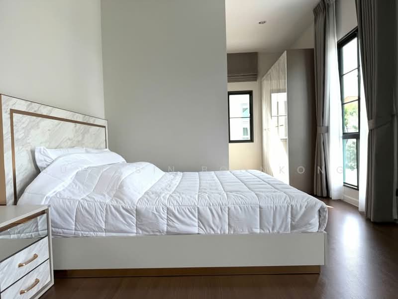 Setthasiri Bangna Km.10, Samut Prakan, Bangphli Yai, Bang Plee, Samut Prakan, 4 Bedrooms, 247 sqm, Single Detached House For Rent, by Suthasin Boonkong, 500351445 - DDproperty.com