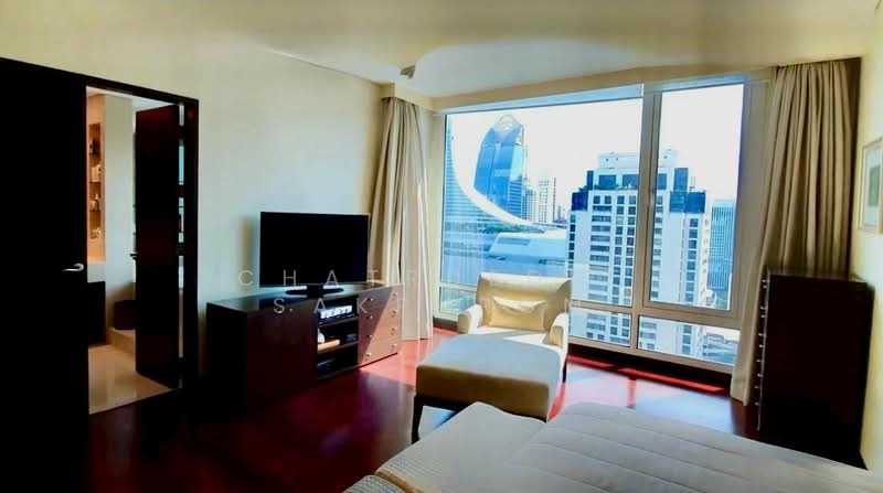 The Park Chidlom, Bangkok, 1 Petchaburi Road, Pathum Wan, Bangkok, 3 Bedrooms, 260 sqm, Condo For Rent, by Chatruedee Sakphrom, 500351468 - DDproperty.com