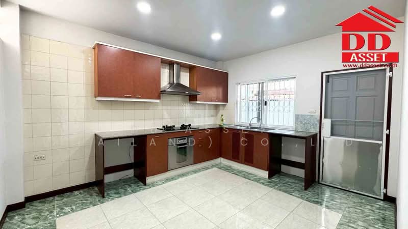 ให้เช่า บ้านเดี่ยว 2 ชั้น หมู่บ้านเคหะนคร 3 ซอยพัฒนาการ50 รหัสทรัพย์ : H8295, Bangkok, Suan Luang, Bangkok, 4 Bedrooms, 186 sqm, Single Detached House For Rent, by DD Asset (Thailand) Co.,Ltd, 500351487 - DDproperty.com