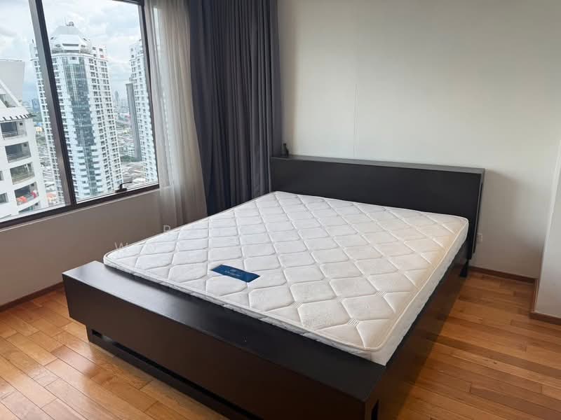 The Emporio Place, Bangkok, 93 Soi Sukhumvit 24, Sukhumvit Road, Khong Tan, Khlong Toei, Bangkok, 1 Bedroom, 47 sqm, Condo For Rent, by Ratchanee Wongpongtham, 500351505 - DDproperty.com