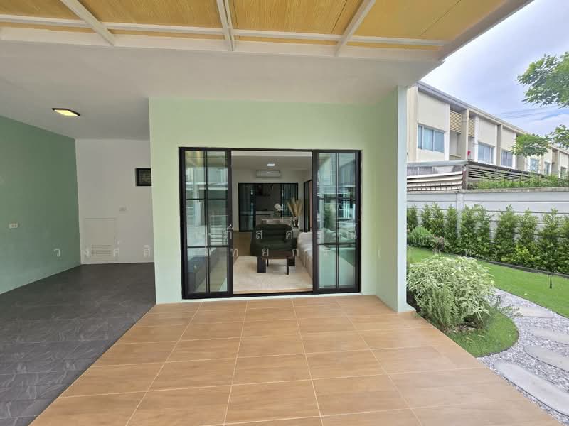The Connect Watcharaphon Express Way, Bangkok, 79 Phetkasem Road, Tha Rang, Bang Khen, Bangkok, 3 Bedrooms, 120 sqm, Townhouse For Sale, by นภัสศรณ์ วงศ์สินไทยกร (นันท์), 500351545 - DDproperty.com