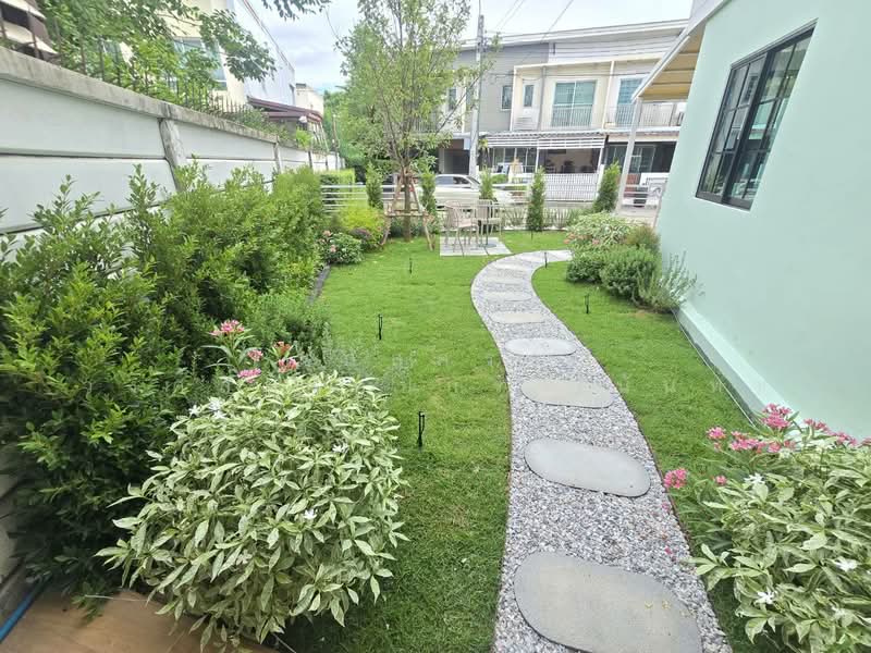 The Connect Watcharaphon Express Way, Bangkok, 79 Phetkasem Road, Tha Rang, Bang Khen, Bangkok, 3 Bedrooms, 120 sqm, Townhouse For Sale, by นภัสศรณ์ วงศ์สินไทยกร (นันท์), 500351545 - DDproperty.com