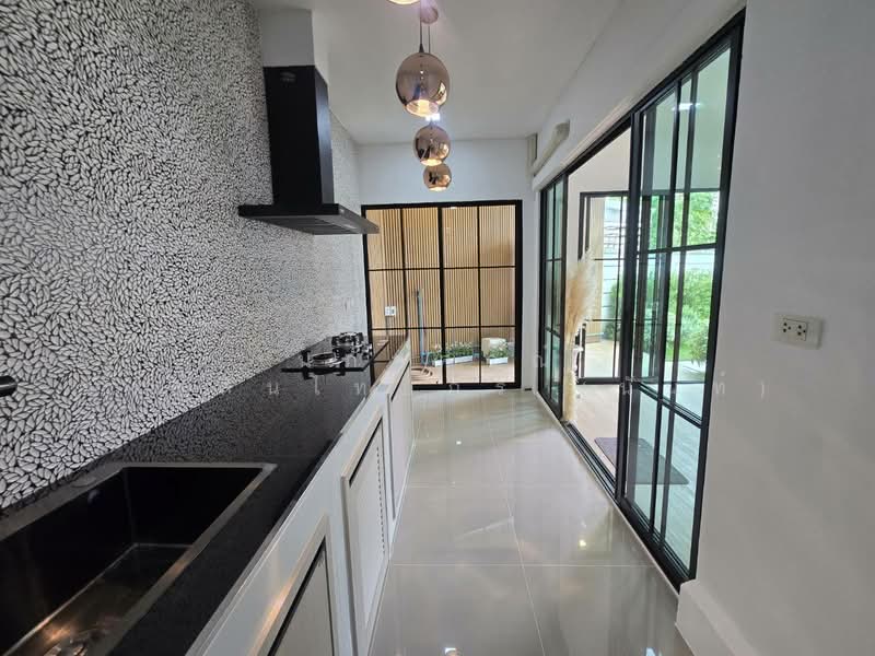 The Connect Watcharaphon Express Way, Bangkok, 79 Phetkasem Road, Tha Rang, Bang Khen, Bangkok, 3 Bedrooms, 120 sqm, Townhouse For Sale, by นภัสศรณ์ วงศ์สินไทยกร (นันท์), 500351545 - DDproperty.com