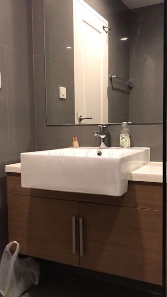 Noble Revo Silom, Bangkok, 88 Soi Surasak Surasak Road, Silom, Bang Rak, Bangkok, Studio, 34 sqm, Condo For Rent, by Kanyapuk Tinanop, 500351552 - DDproperty.com