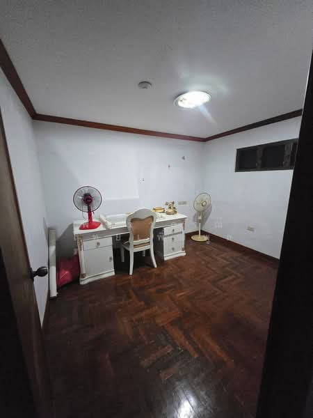 Siphaya River View Condominium, Bangkok, 108 Yotha Road, Talat Noi, Samphanthawong, Bangkok, 2 Bedrooms, 64 sqm, Condo For Sale, by พัชราภรณ์ ไทยเพิ่มพูล, 500351564 - DDproperty.com