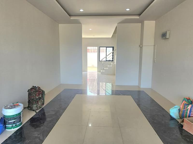 เช่าอาคารพาณิชย์ 1 คูหา 3 ชั้น, Nakhon Ratchasima, Hua Thale, Muang Nakhon Ratchasima, Nakhon Ratchasima, , 155 sqm, Shophouse For Rent, by วิรณี, 500351603 - DDproperty.com