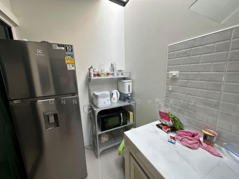 Baan Klang Muang Srinakarin – Onnut, Bangkok, 174 Soi On Nut 70/1, Prawet, Bangkok, 3 Bedrooms, 141 sqm, Townhouse For Rent, by Connex Property, 500351607 - DDproperty.com