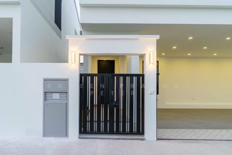 Thamber Private Pool Villa : แทมเบอร์ไพรเวทพูลวิลล่า, ชลบุรี, ห้วยใหญ่, บางละมุง, ชลบุรี, 367 ตร.ม., บ้านแฝด ให้เช่า, โดย Praveen Prabhat Peter, 500351634 - DDproperty.com