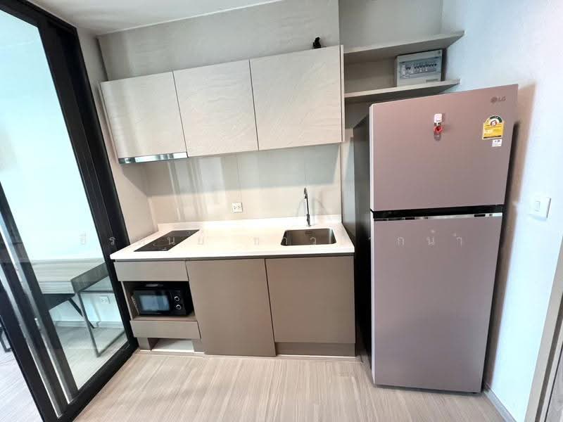 Life Sathorn Sierra, Bangkok, Ratchaphruek Rd, Talat Plu, Thon Buri, Bangkok, 1 Bedroom, 29 sqm, Condo For Rent, by ธีรดนย์ ชาวปากน้ำ, 500351651 - DDproperty.com