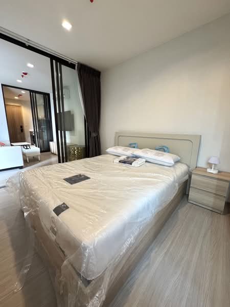 Life Sathorn Sierra, Bangkok, Ratchaphruek Rd, Talat Plu, Thon Buri, Bangkok, 1 Bedroom, 36 sqm, Condo For Rent, by ธีรดนย์ ชาวปากน้ำ, 500351656 - DDproperty.com