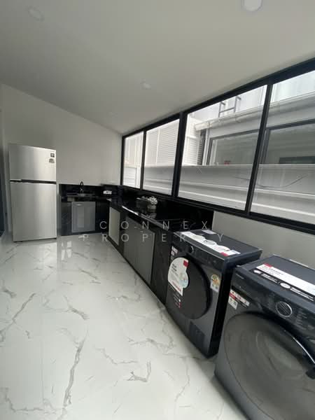 89 Residence Ratchada-Rama 9 : 89 เรสซิเดนซ์ รัชดา-พระราม9, กรุงเทพ, ห้วยขวาง, กรุงเทพ, 235 ตร.ม., บ้านเดี่ยว ให้เช่า, โดย Connex Property, 500351657 - DDproperty.com