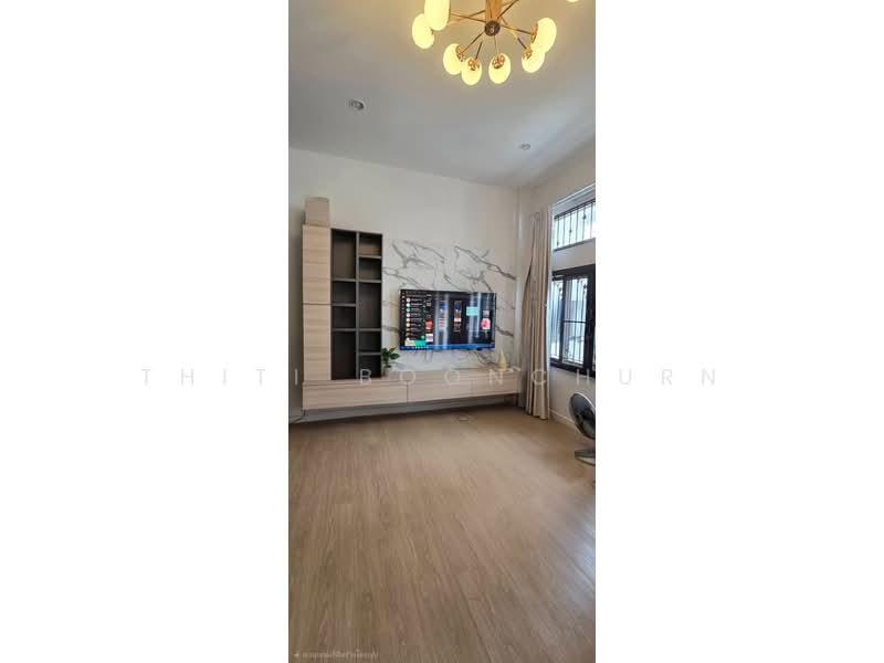 Townhouse, Baan Klang Muang Mengjai Ratchada 2, Huai Khwang, Bangkok, Wang Thonglang, Bangkok, 3 Bedrooms, 250 sqm, Townhouse For Rent, by Thiti Boonchurn, 500351660 - DDproperty.com
