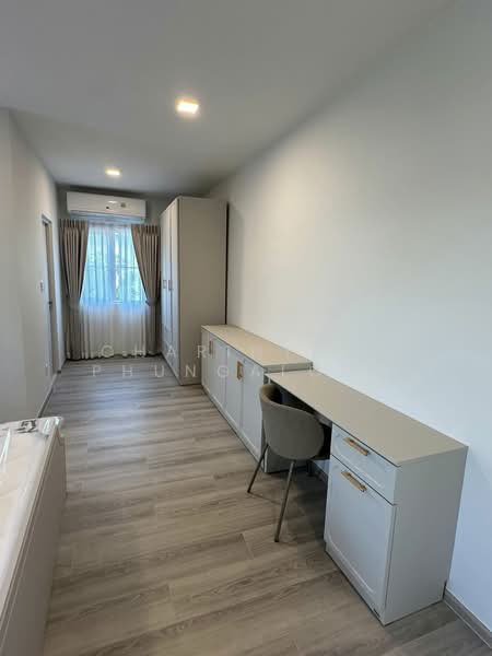 Villaggio 3 Srinakarin-Bangna, Samut Prakan, Bang Kaeo, Bang Plee, Samut Prakan, 4 Bedrooms, 227 sqm, Single Detached House For Rent, by Charinthip Phungalong, 500351664 - DDproperty.com