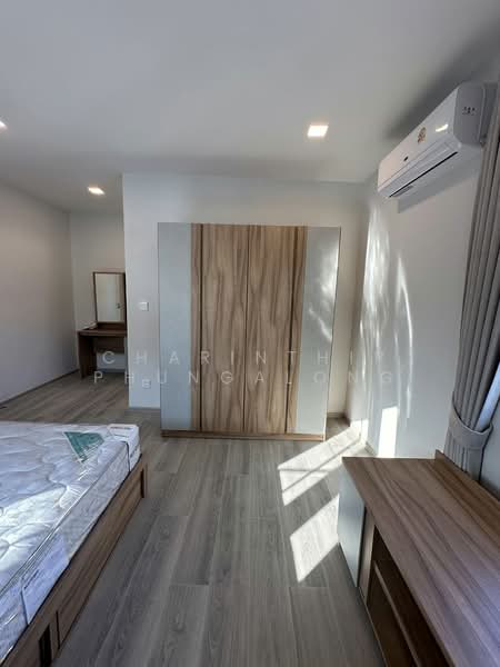 Villaggio 3 Srinakarin-Bangna, Samut Prakan, Bang Kaeo, Bang Plee, Samut Prakan, 4 Bedrooms, 227 sqm, Single Detached House For Rent, by Charinthip Phungalong, 500351664 - DDproperty.com