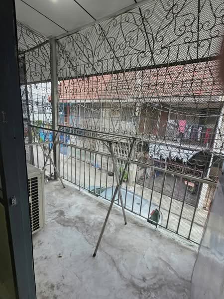 ทาวน์เฮ้าส์ ซอยโพธิ์ปั้น Mrtพระราม9, Bangkok, Din Daeng, Bangkok, 2 Bedrooms, 130 sqm, Townhouse For Rent, by Thiya​ Chaysabut, 500351672 - DDproperty.com
