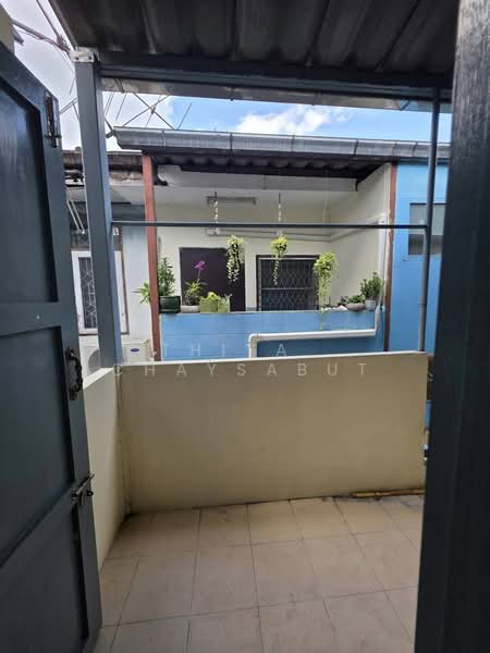 ทาวน์เฮ้าส์ ซอยโพธิ์ปั้น Mrtพระราม9, Bangkok, Din Daeng, Bangkok, 2 Bedrooms, 130 sqm, Townhouse For Rent, by Thiya​ Chaysabut, 500351672 - DDproperty.com